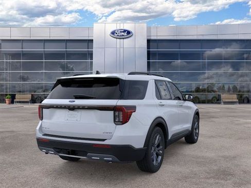 New 2026 Ford Explorer Active w/ Active Comfort Package AWD/4WD image 10