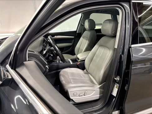 Used 2018 Audi Q5 2.0T Premium Plus w/ Premium Plus Package AWD/4WD image 26