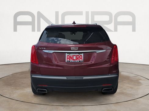 Used 2018 Cadillac XT5 FWD image 7