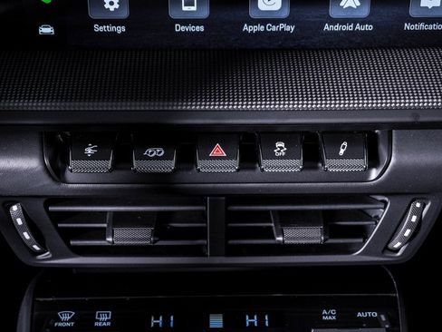 New 2026 Porsche 911 Carrera 4S image 25