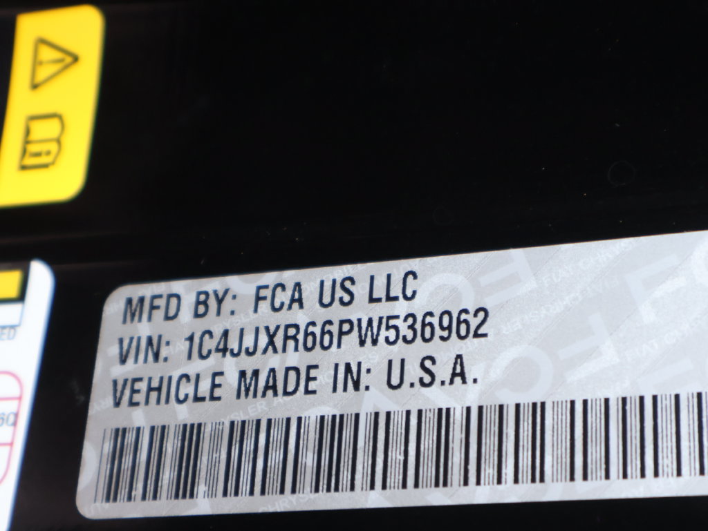 Used 2023 Jeep Wrangler Unlimited Rubicon 4xe w/ Steel Bumper Group AWD/4WD image 40