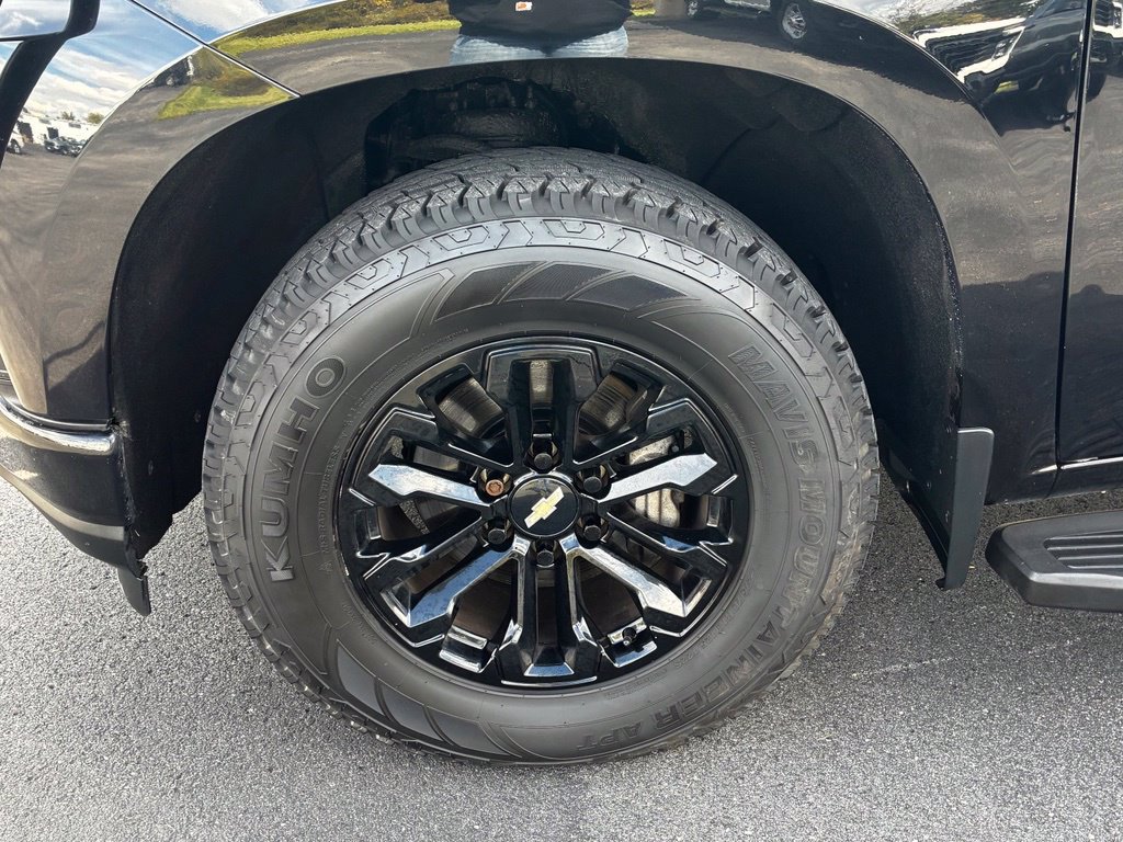 Used 2019 Chevrolet Silverado 1500 RST w/ All-Star Edition AWD/4WD image 47