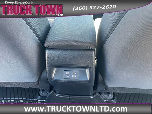 Used 2023 Toyota Corolla LE FWD image 14