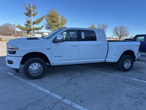 New 2026 RAM 3500 Laramie image 17