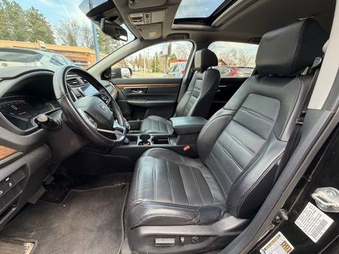 Used 2018 Honda CR-V Touring image 9