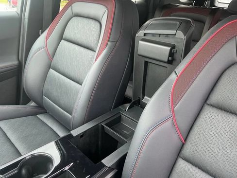 Used 2025 Chevrolet Equinox RS w/ Safety and Technology Package AWD/4WD image 31