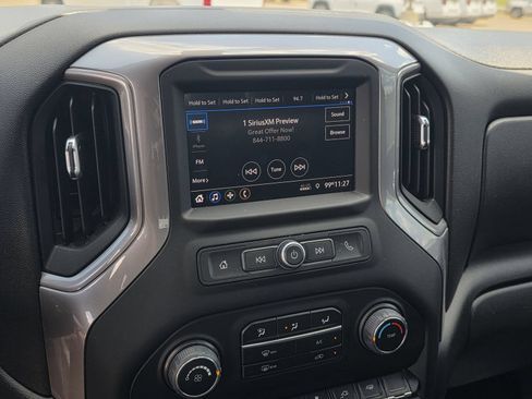 Used 2022 Chevrolet Silverado 1500 Custom RWD image 12