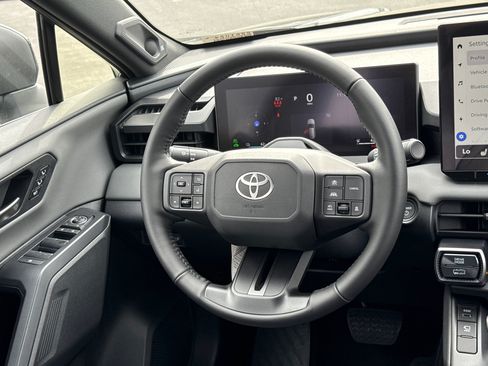 New 2026 Toyota RAV4 XSE w/ Weather Package AWD/4WD image 22