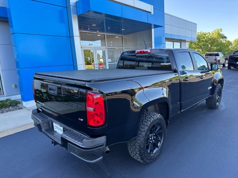 Used 2022 Chevrolet Colorado Z71 w/ Z71 Midnight Edition AWD/4WD image 7