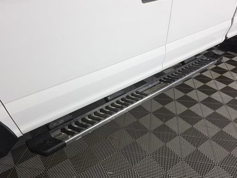 Used 2018 Ford F350 XLT w/ XLT Value Package image 9