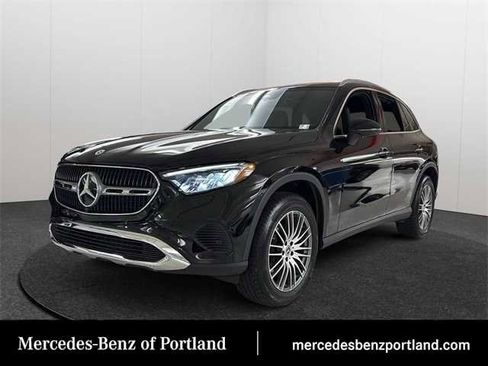 Certified 2025 Mercedes-Benz GLC 300 4MATIC image 1