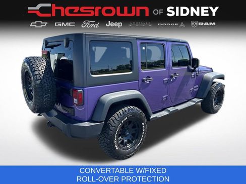 Used 2018 Jeep Wrangler Unlimited Sport w/ Connectivity Group AWD/4WD image 5