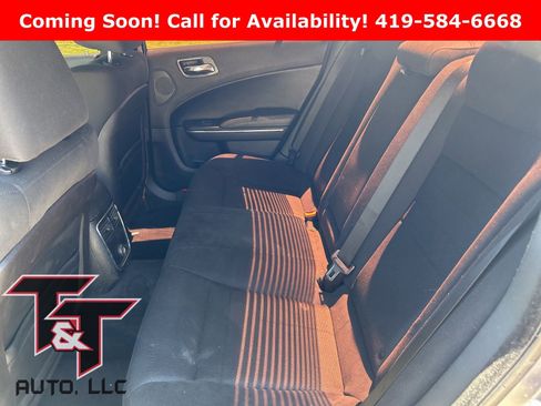 Used 2013 Dodge Charger SXT w/ Rallye Appearance Group RWD image 8