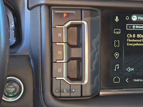 Used 2023 GMC Yukon Denali w/ Denali Reserve Package image 26