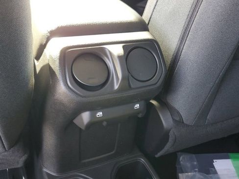 New 2026 Jeep Gladiator Sport image 13