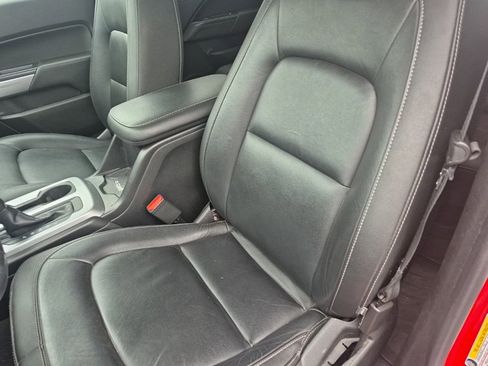 Used 2019 Chevrolet Colorado ZR2 image 11