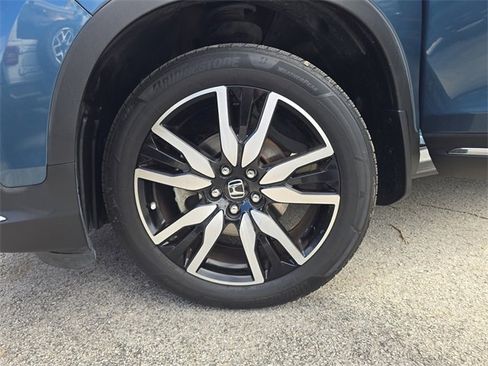 Used 2022 Honda Pilot Touring image 30