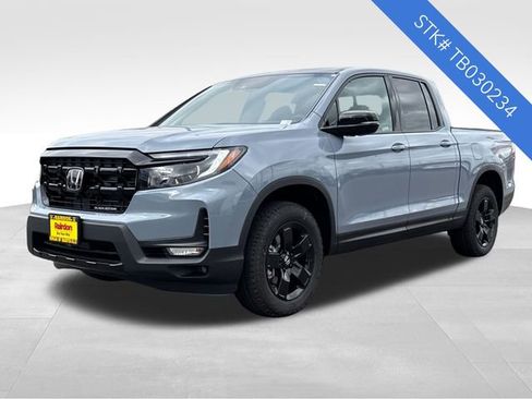 New 2026 Honda Ridgeline Black Edition image 3