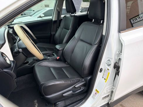 Used 2013 Toyota RAV4 XLE FWD image 11