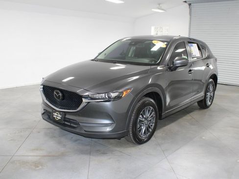 Used 2021 MAZDA CX-5 Touring w/ Touring Preferred SV Package image 4