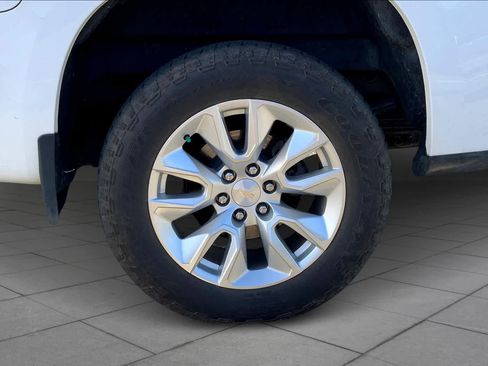 Used 2022 Chevrolet Silverado 1500 Custom w/ Safety Confidence Package image 11