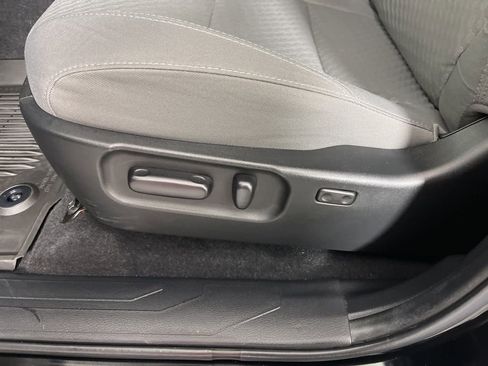 Used 2022 Toyota Tacoma SR5 image 22