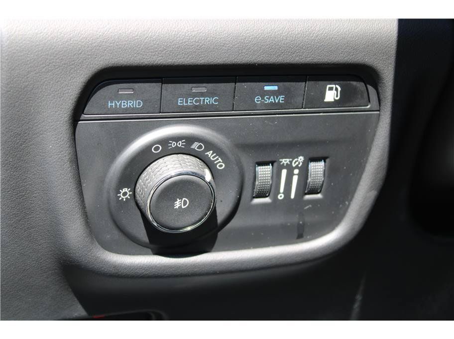Used 2022 Jeep Grand Cherokee Summit AWD/4WD image 15
