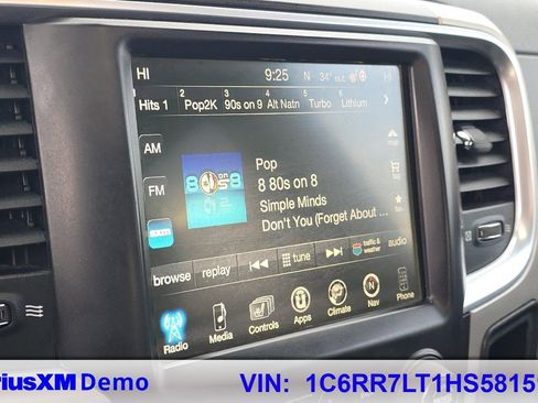 Used 2017 RAM 1500 Classic SLT w/ SLT Plus D￩cor Group image 27