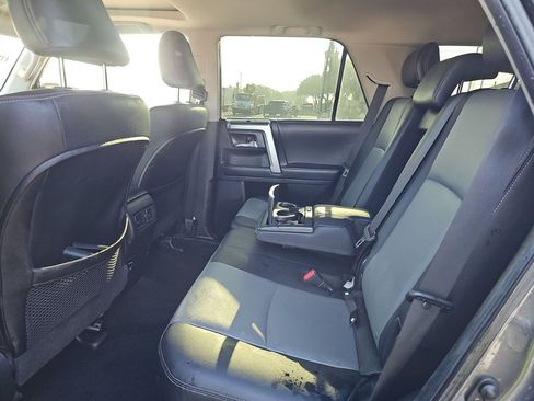 Used 2018 Toyota 4Runner SR5 Premium AWD/4WD image 8