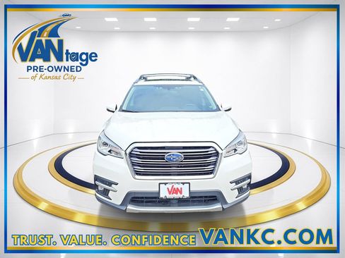 Used 2019 Subaru Ascent Limited AWD/4WD image 2