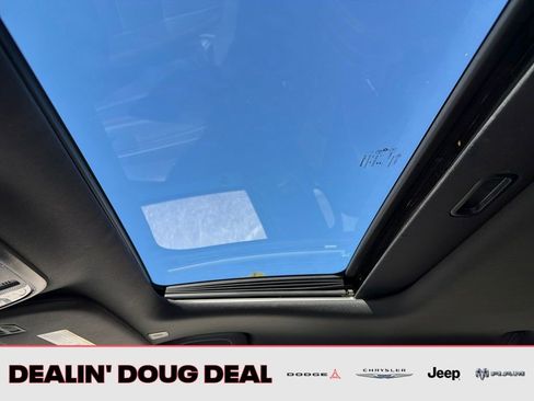 Used 2024 Dodge Durango GT image 22