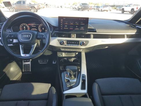 Used 2022 Audi A4 2.0T Prestige w/ Prestige Package image 10
