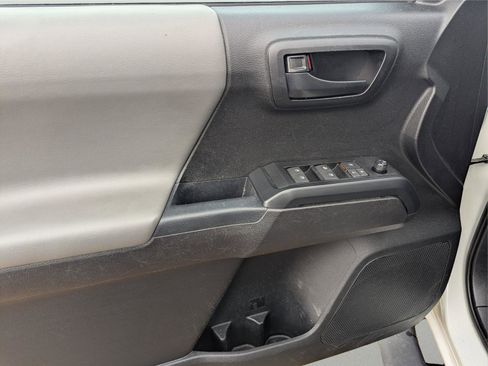 Used 2021 Toyota Tacoma SR image 14