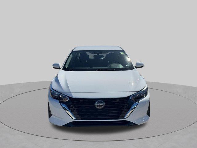 Used 2024 Nissan Sentra SV FWD image 11