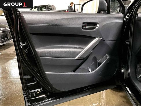 Certified 2024 Toyota Corolla Cross LE image 22