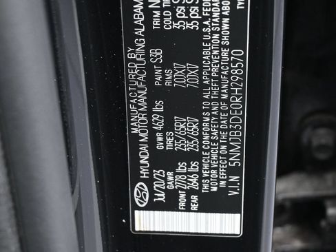 Used 2025 Chevrolet Tahoe RST w/ Comfort Package RWD image 16
