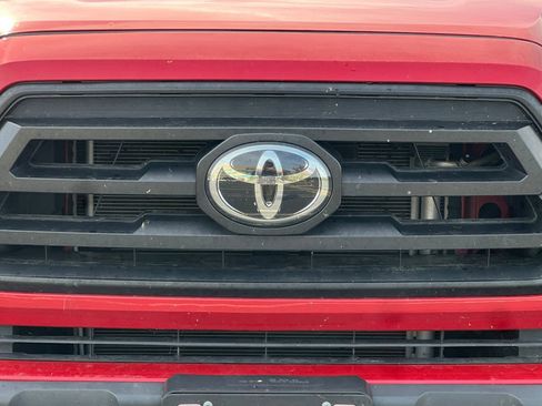 Used 2022 Toyota Tacoma SR image 45