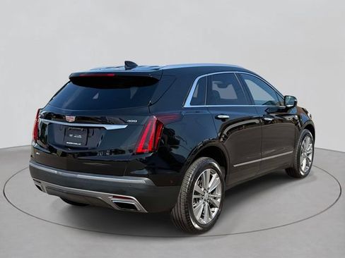 Used 2025 Cadillac XT5 Premium Luxury w/ Technology Package AWD/4WD image 5