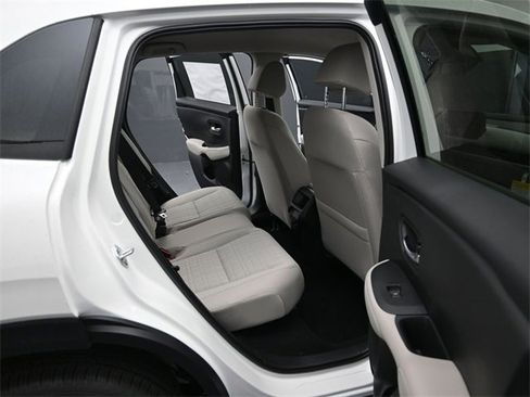 New 2026 Honda HR-V LX image 2