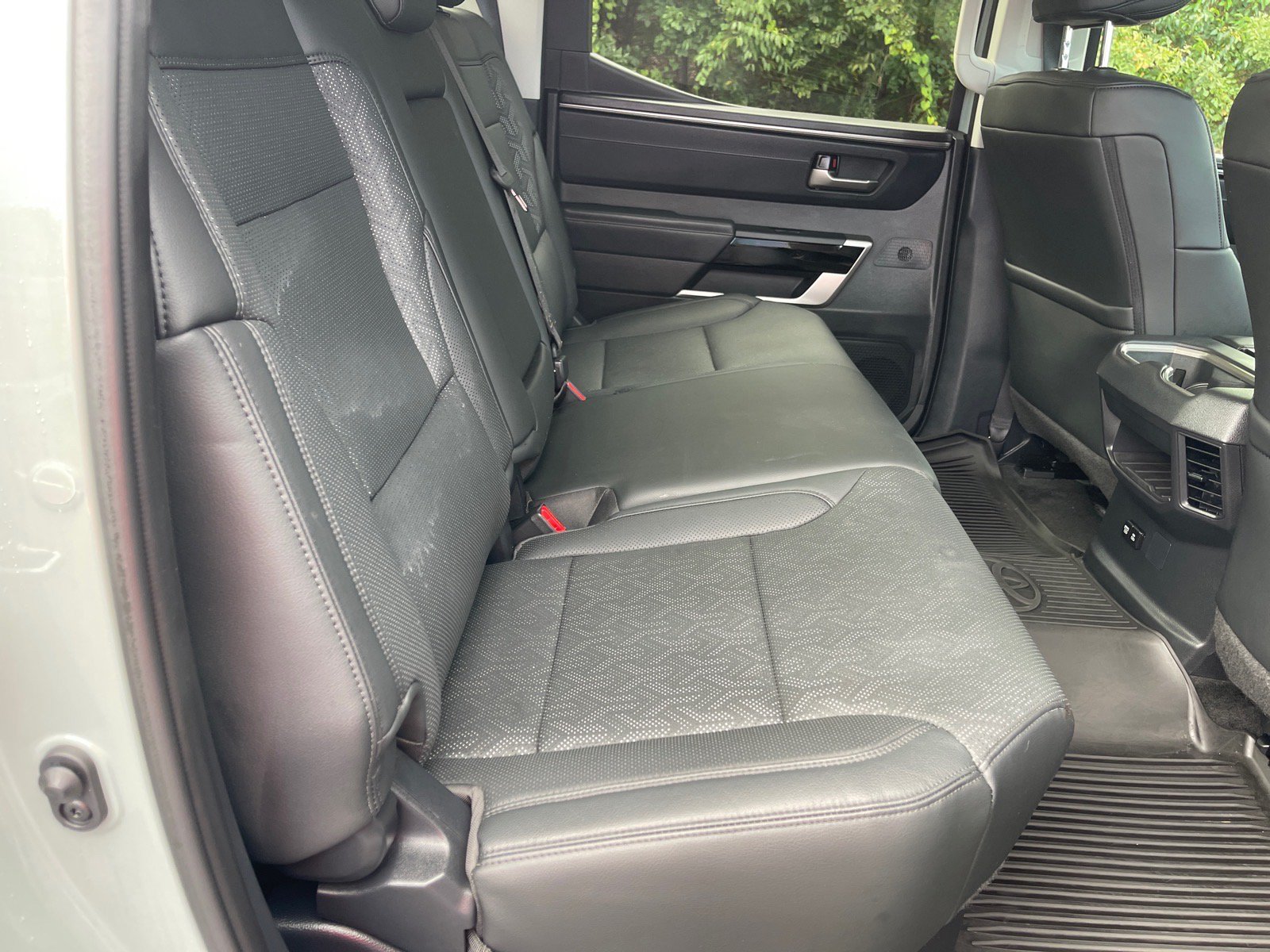 Used 2024 Toyota Tundra Limited AWD/4WD image 18