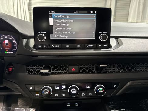 Used 2024 Honda Accord EX image 22