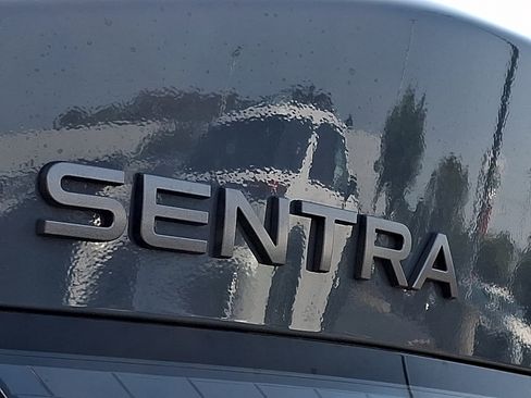Used 2026 Nissan Sentra SV w/ SV Convenience Package FWD image 31