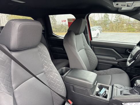 New 2025 Toyota Tacoma SR5 RWD image 32