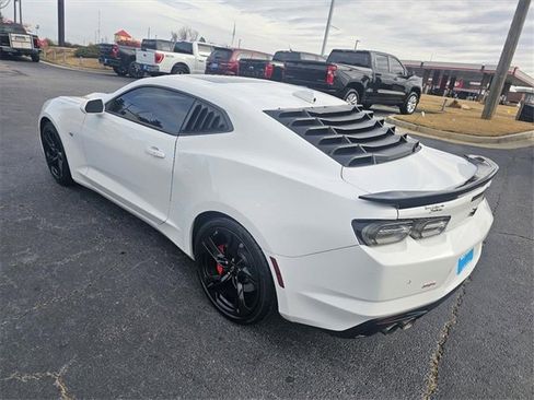 Used 2024 Chevrolet Camaro SS image 5