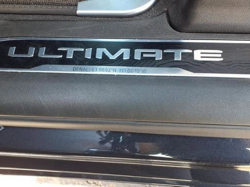 Used 2024 GMC Sierra 1500 Denali Ultimate AWD/4WD image 19