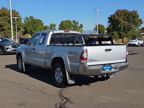 Used 2012 Toyota Tacoma 4x4 Access Cab V6 w/ TRD Off-Road Pkg image 12