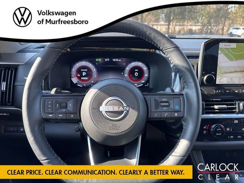 Used 2024 Nissan Pathfinder Platinum w/ Cargo Package image 16