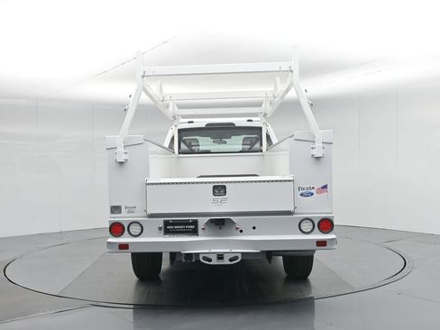 New 2025 Ford F350 XL w/ XL Chrome Package RWD image 26