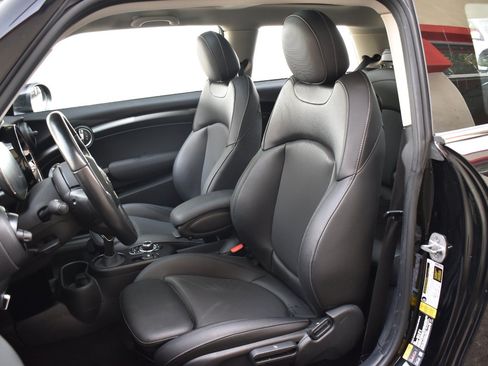 Used 2024 MINI Cooper SE FWD image 17