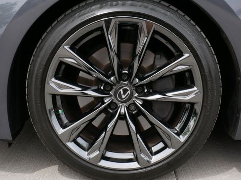 Used 2025 Lexus IS 350 F Sport w/ Navigation Package image 21